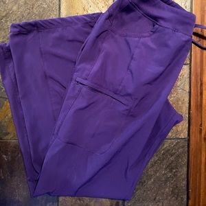 Cherokee Infinity Scrub Pants EUC